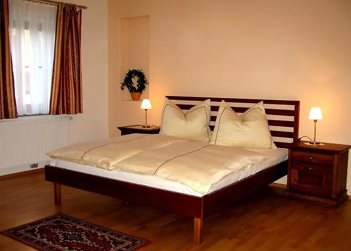 Gestehof Hetzenberg Bed & Breakfast 3*